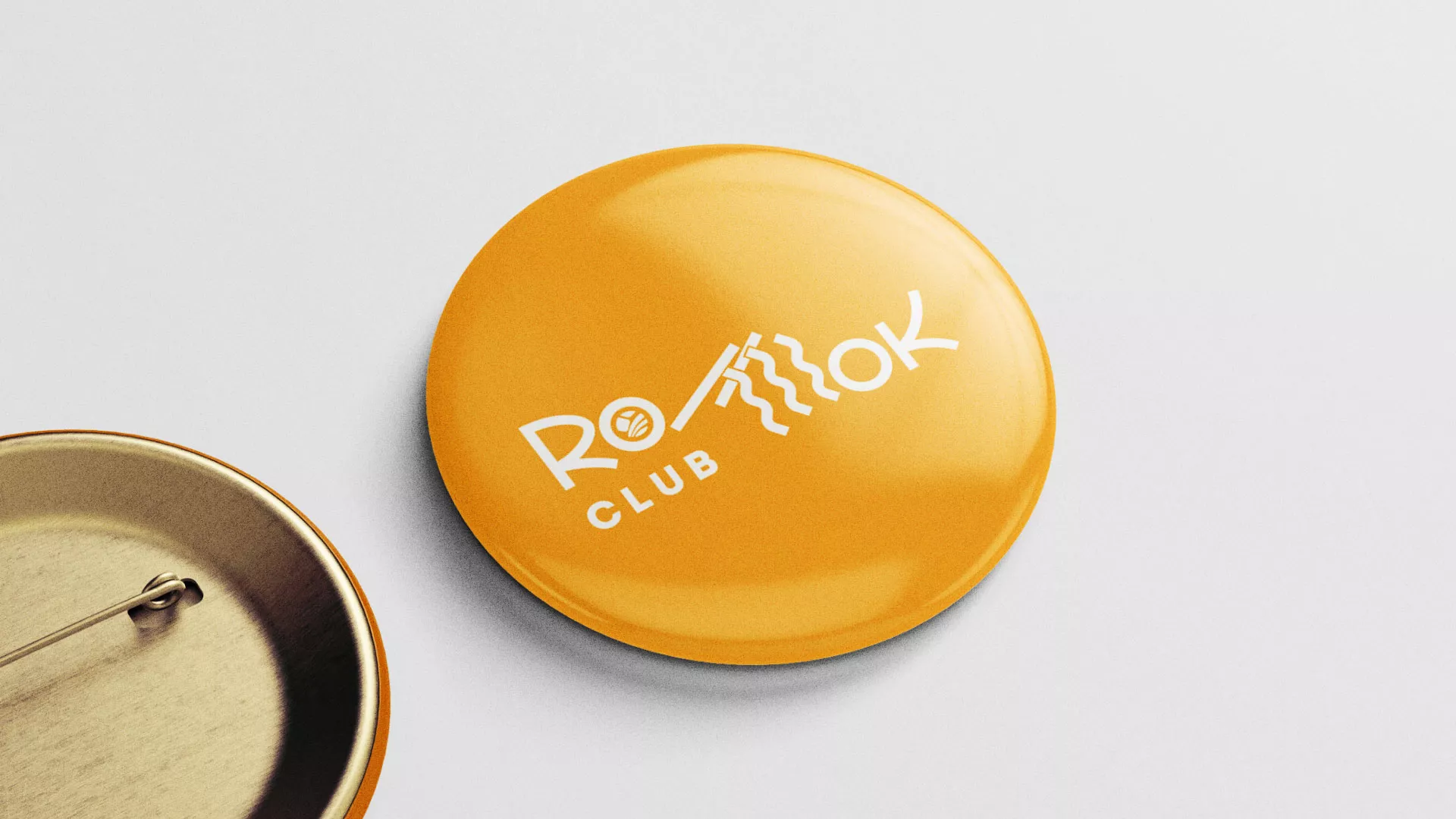 Создание логотипа суши-бара «Roll Wok Club» в Якутске